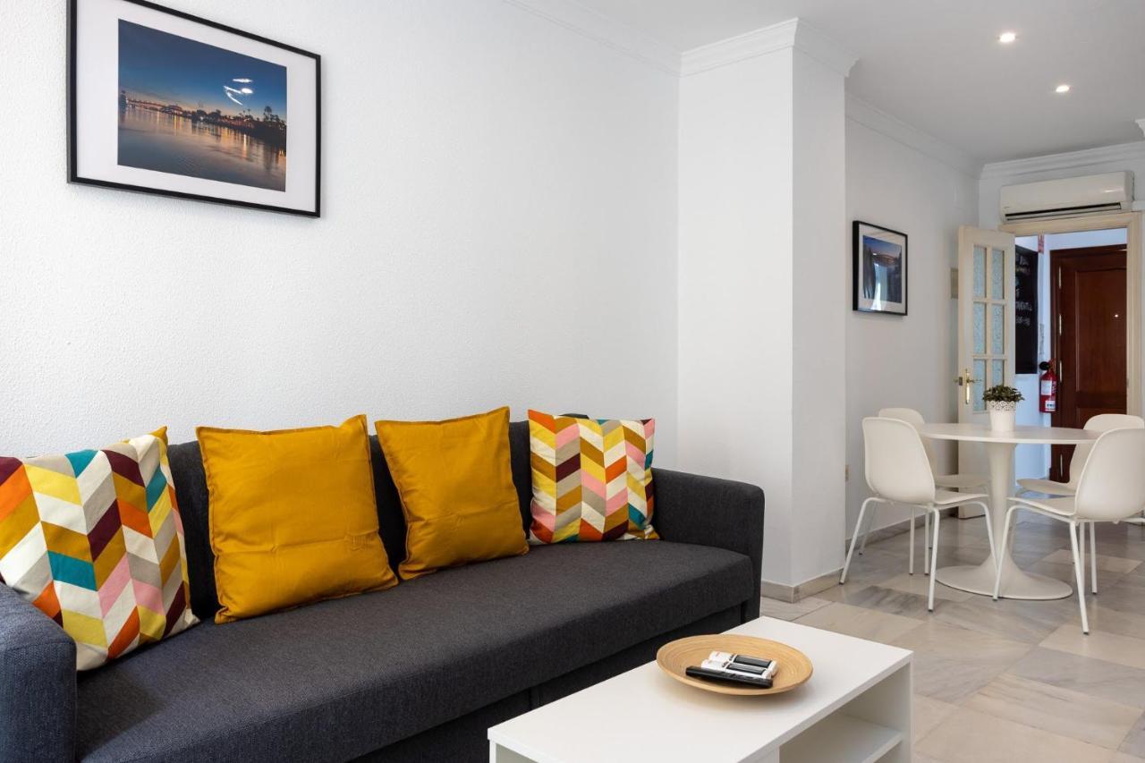 Apartamentos Los Cantaros El Puerto de Santa María Eksteriør bilde