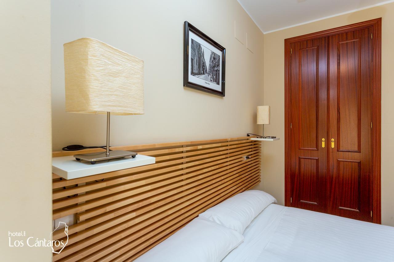Apartamentos Los Cantaros El Puerto de Santa María Eksteriør bilde